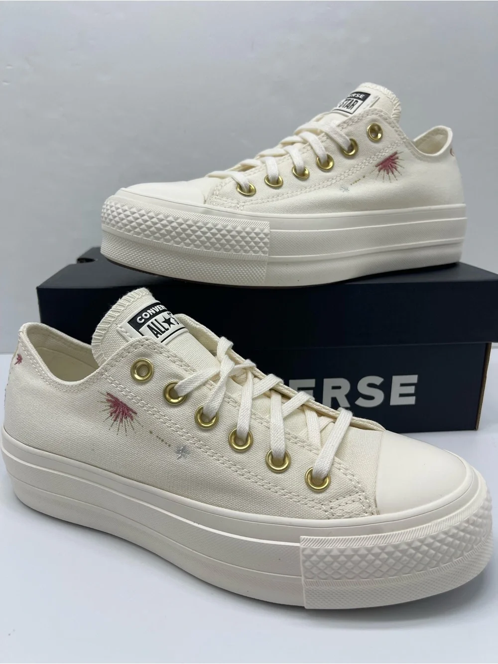 Converse A18804F CTAS LIFT OX EGRET/EGRET/EGRET Platform Sneakers